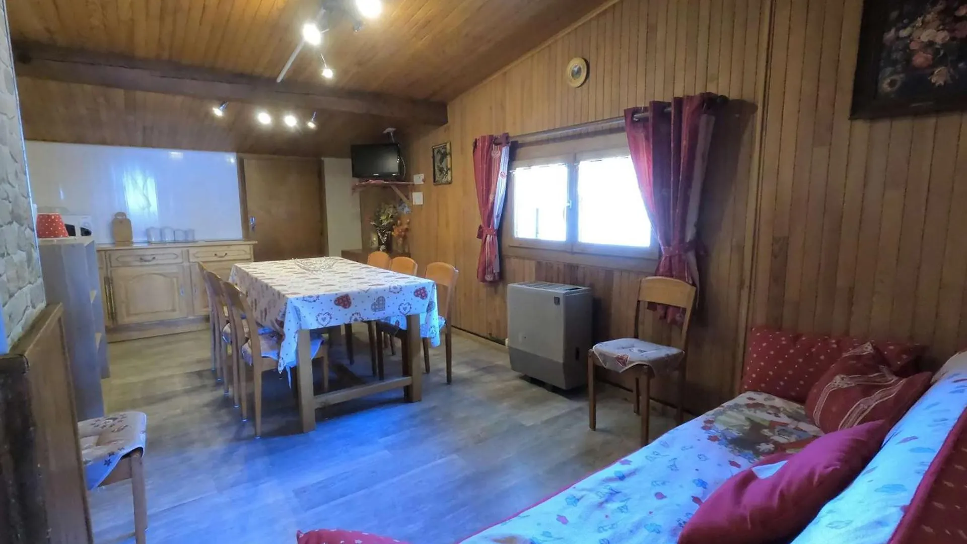 Appartement 6 Pers, 2 Ch, Animaux Admis, Parking, Balcon Expose Sud - Fr-1-263-540 Valloire